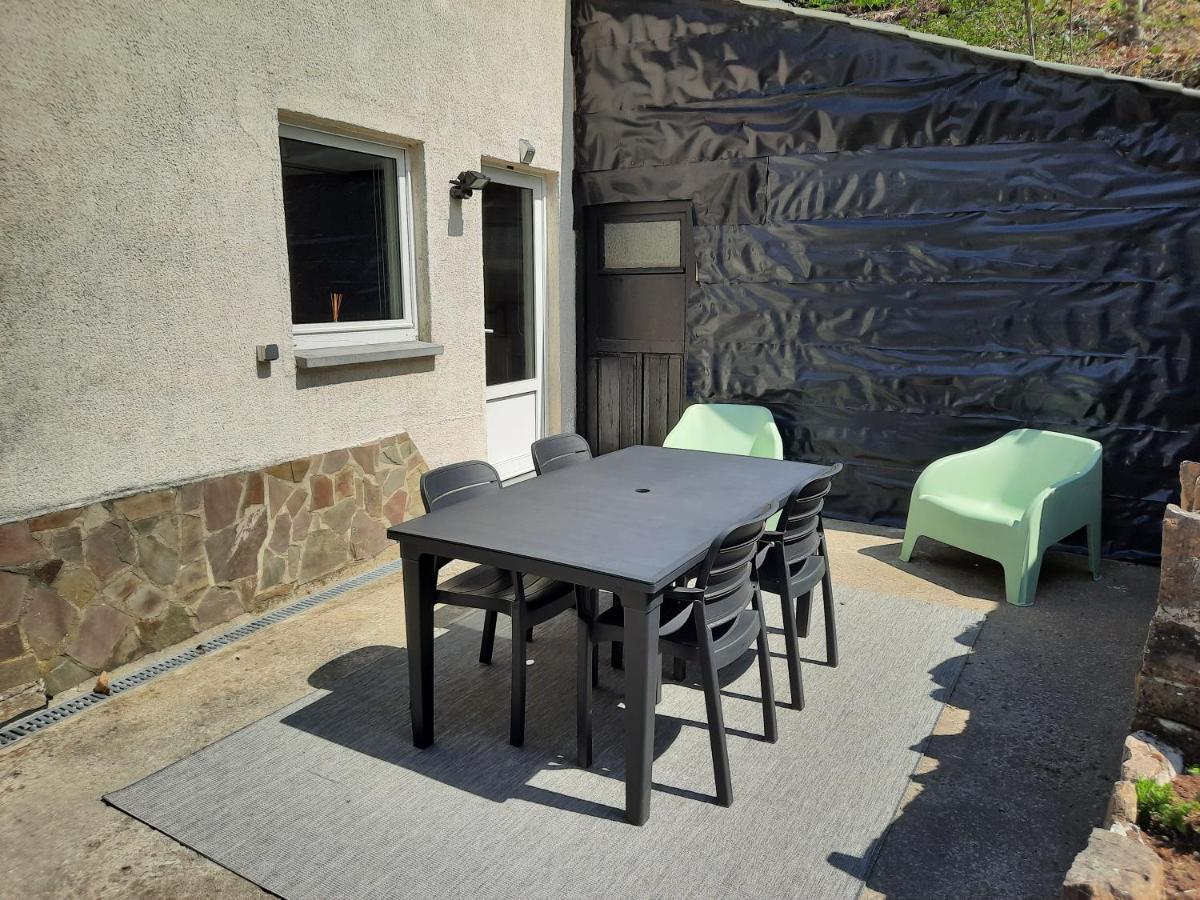 La Pinede - Charmante Maison De Village Hotton Kültér fotó